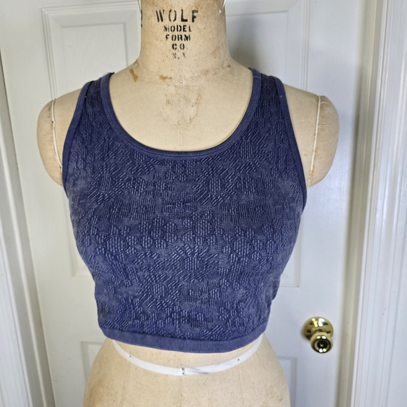 aerie Tops - Offline By Aerie Women's Blue Flower Weave Sports Bra XL